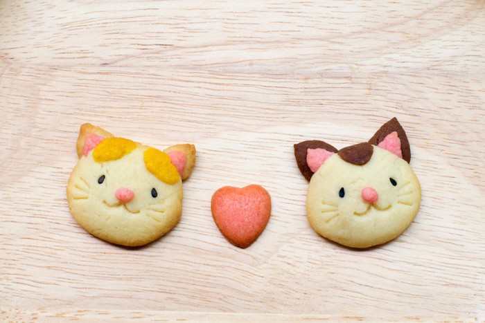 猫の形のクッキー