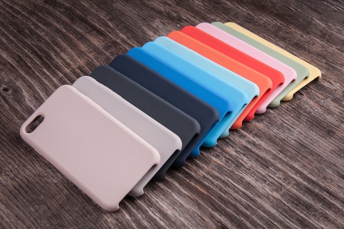 様々な色の携帯ケース型カバー